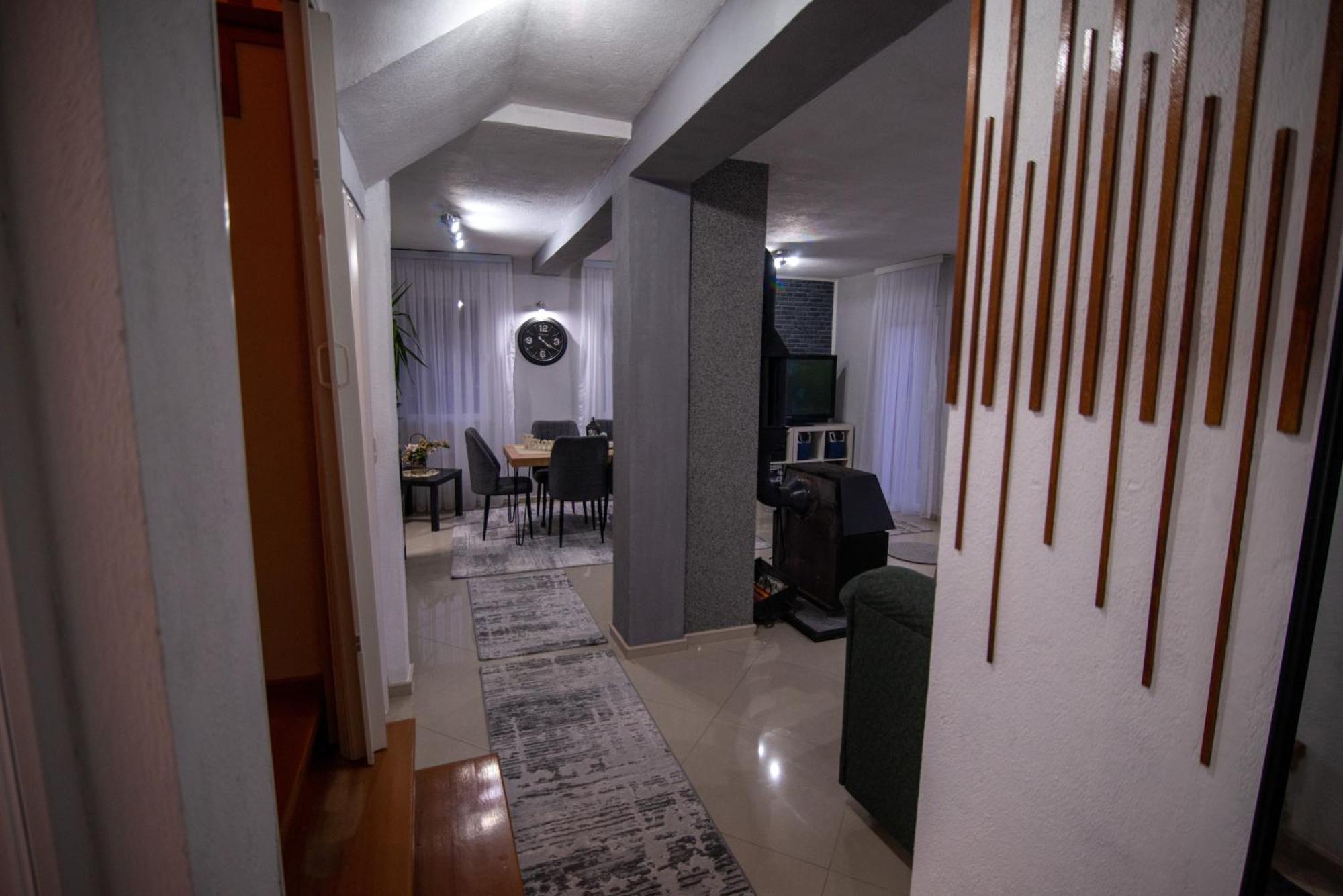 ביטולה Villa Kiko Mountain Village מראה חיצוני תמונה